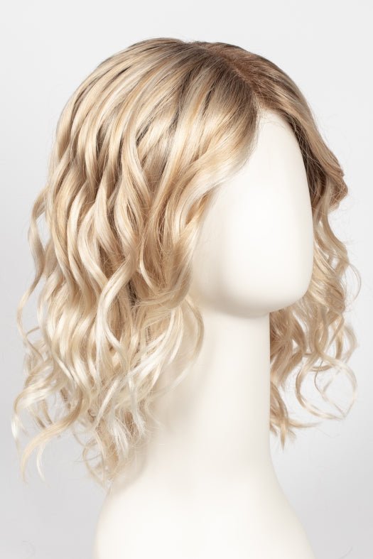 FS24/102S12 LAGUNA BLONDE | Light Natural Gold Blonde with Pale Natural Gold Blonde bold highlights, Shaded with Light Gold Brown