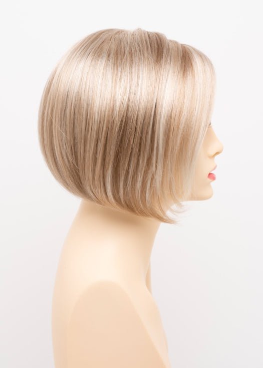 LIGHT BLONDE | 2 toned blend of Creamy Blonde with Champagne highlights