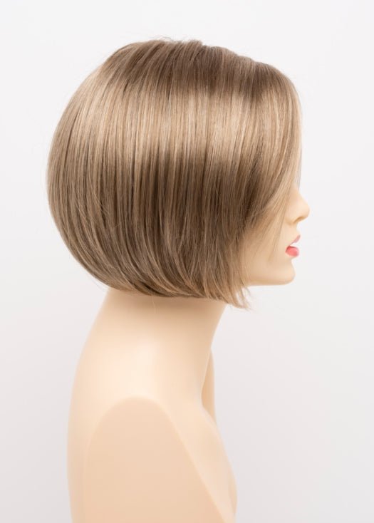 GINGER CREAM | Dark Beige Blonde underneath highlighted on top with Light Beige Blonde