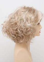 LIGHT BLONDE | 2 toned blend of Creamy Blonde with Champagne highlights