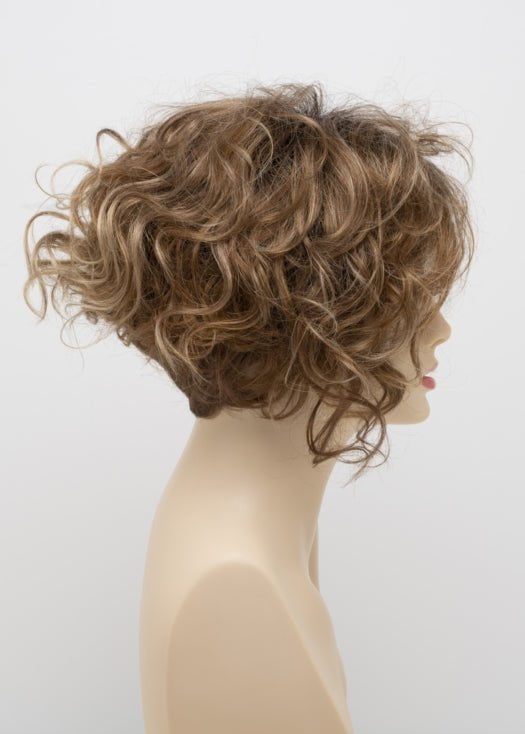 CREAMED COFFEE | Medium Brown roots and base with Cinnamon and Golden Blonde highlights