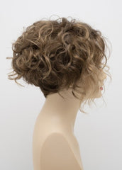 TOASTED SESAME | Medium Brown roots with overall Warm Cinnamon base and Golden Blonde highlights