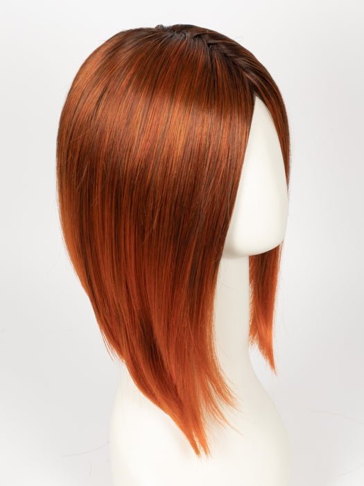 RED COPPER | Copper-toned deep red with dark roots.