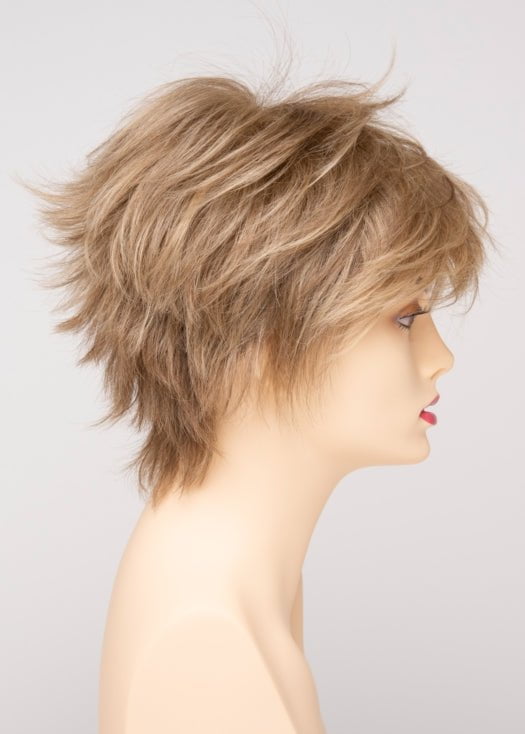 GINGER CREAM | Dark Beige Blonde underneath highlighted on top with Light Beige Blonde