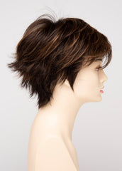 AMARETTO CREAM | Dark Brown roots with overall Medium Brown base with Honey Blonde highlights