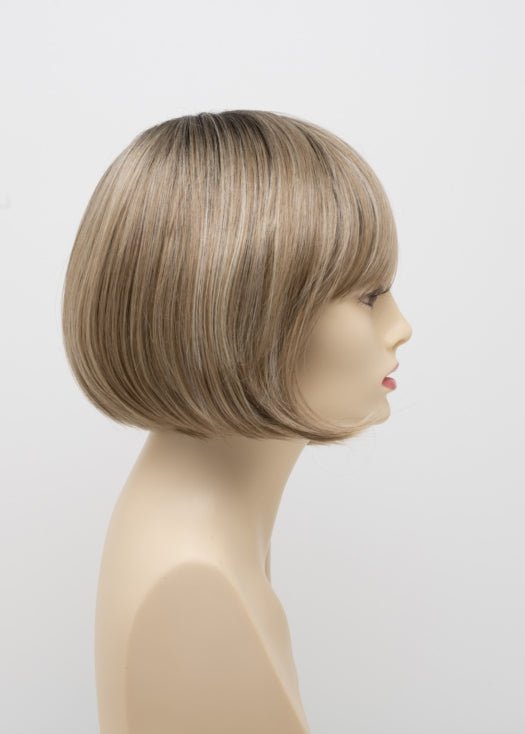 SPARKLING CHAMPAGNE | Medium Brown roots with overall Strawberry Blonde base and soft Golden Blonde highlights