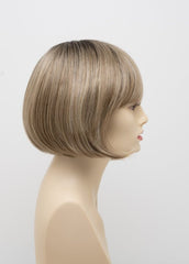 SPARKLING CHAMPAGNE | Medium Brown roots with overall Strawberry Blonde base and soft Golden Blonde highlights