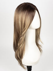 MOCHACCINO-LR | Longer dark root with light brown base and strawberry blonde highlights