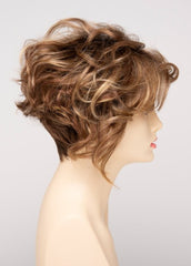 GOLDEN NUTMEG | Medium Brown roots with overall Warm Cinnamon base and Golden Blonde highlights