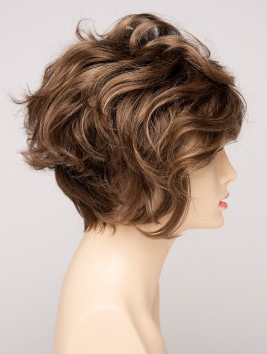 TOASTED SESAME | Medium Brown roots with overall Warm Cinnamon base and Golden Blonde highlights