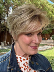 Luna | Synthetic Lace Front Wig (Basic Cap)