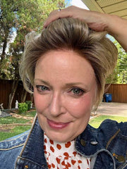 Luna | Synthetic Lace Front Wig (Basic Cap)