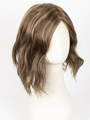 10RH16 CAFFE MOCHA | Light Brown with 33% Light Natural Blonde Highlights