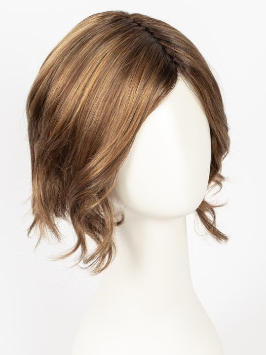HONEY BROWN-R | Dark Roots on a warm medium brown base with Auburn and Honey Highlights