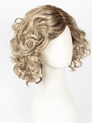 12FS12 MALIBU BLONDE | LIght Gold Brown, Light Natural Gold Blonde, Pale Natural Gold-Blonde Blend, Shaded with Light Gold Brown