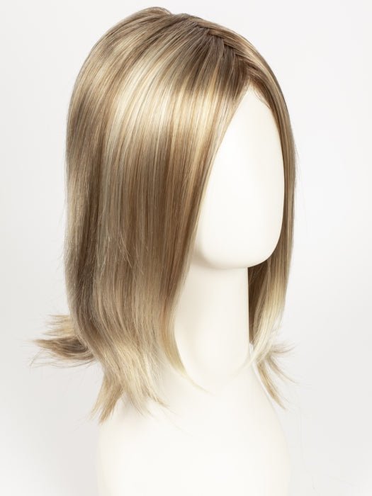 12FS12 MALIBU BLONDE | LIght Gold Brown, Light Natural Gold Blonde, Pale Natural Gold-Blonde Blend, Shaded with Light Gold Brown