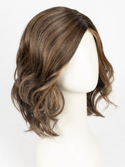 RL8/29SS SHADED HAZELNUT | Warm Medium Brown Evenly Blended with Ginger Blonde with Dark Roots
