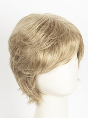 CREAMY TOFFEE R | Rooted Dark Blonde Evenly Blended with Light Platinum Blonde and Light Honey Blonde