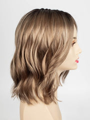 GOLDEN SANDSTONE | Creamy Beige-Blonde with Darker Brown Roots