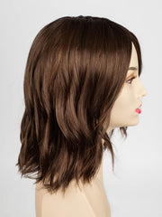 MACCHIATO | A blend of Chestnut Brown and Soft Dark Blonde with Dark Brown Roots