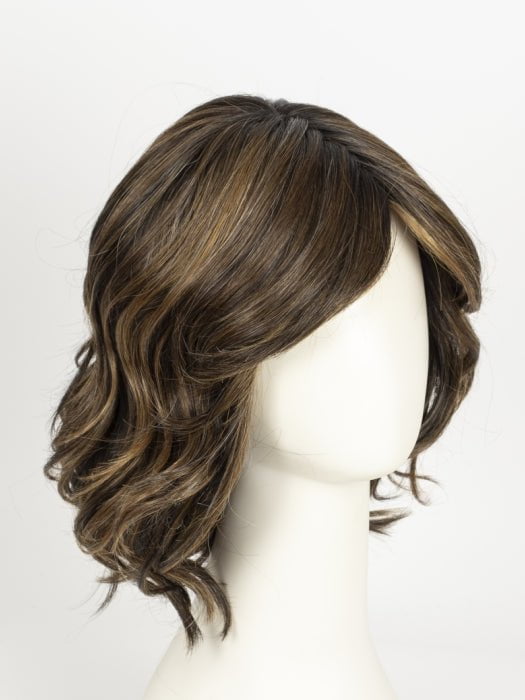 RL8/29SS SHADED HAZELNUT | Warm Medium Brown Evenly Blended with Ginger Blonde with Dark Roots