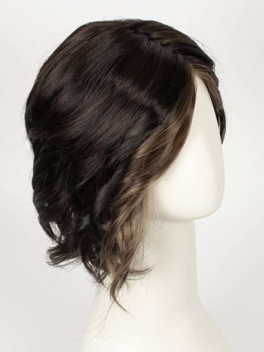 MOCHA-BROWN | Darkest brown with light brown highlights on face and nape