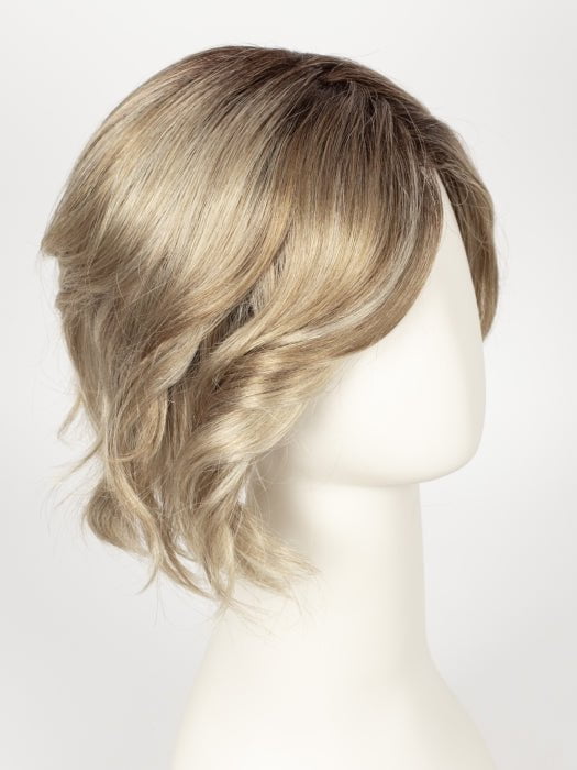 ROSE-GOLD-R | Blond base with reddish highlights and roots