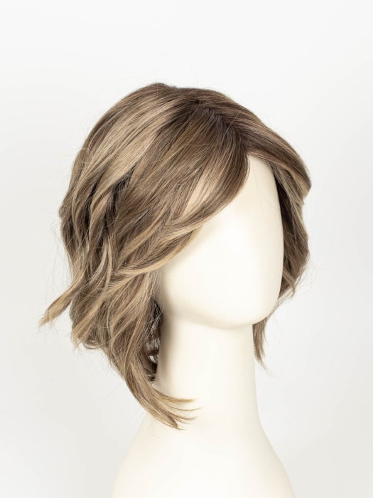 RL10/22SS SHADED ICED CAPPUCCINO | Light Brown shaded with Medium Blonde