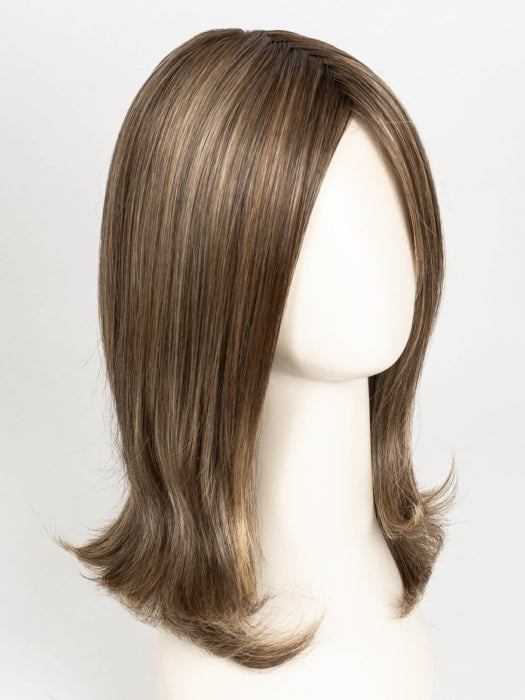 RL11-25SS SHADED HONEY PECAN | Chestnut Brown base blends into multi-dimensional tones of Brown and Golden Blonde