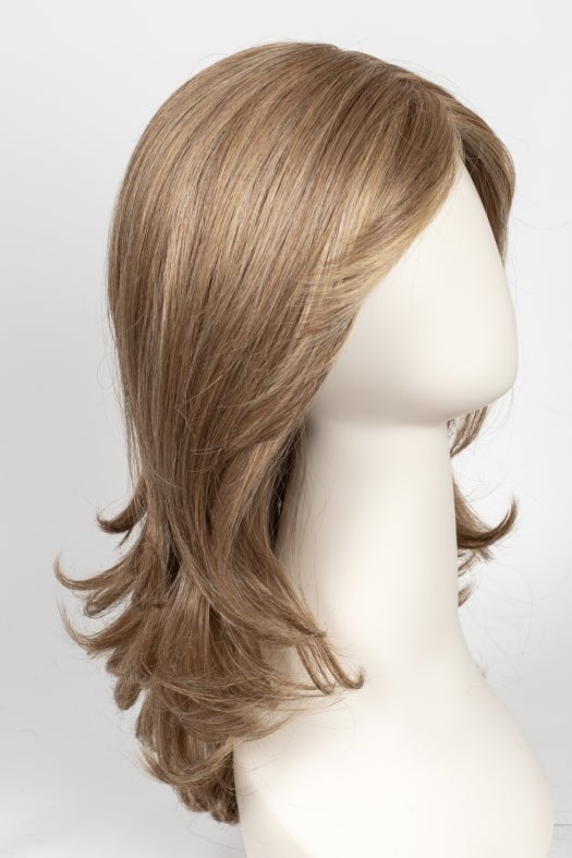 RL13/88 GOLDEN PECAN | Dark Golden Blonde Evenly Blended with Pale Blonde