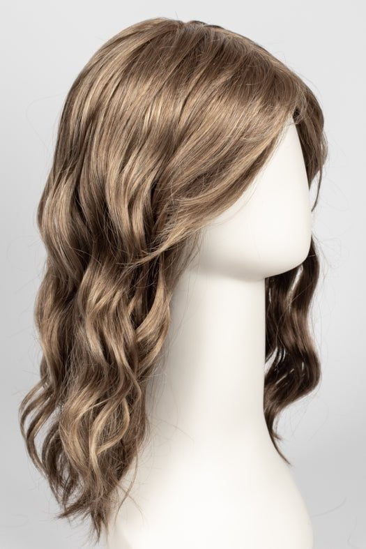 10/26TT FORTUNE COOKIE | Light Brown & Medium Red-Gold Blonde Blend with Light Brown Nape