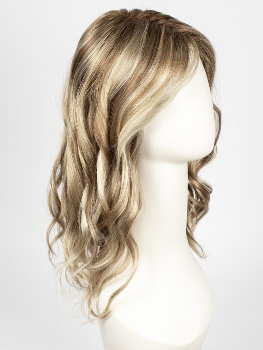 12FS12 MALIBU BLONDE | LIght Gold Brown, Light Natural Gold Blonde, Pale Natural Gold-Blonde Blend, Shaded with Light Gold Brown