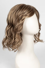 24BT18 ECLAIR | Dark Natural Gold Blonde & Light Natural Gold Blonde Blend with Light Natural Gold Blonde Tips