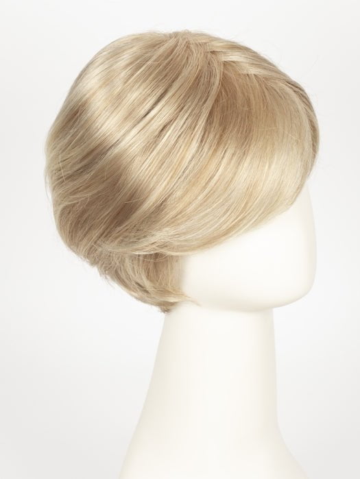 24B22 CREME BRULEE | Light Gold Blonde & Light Ash Blonde Blend