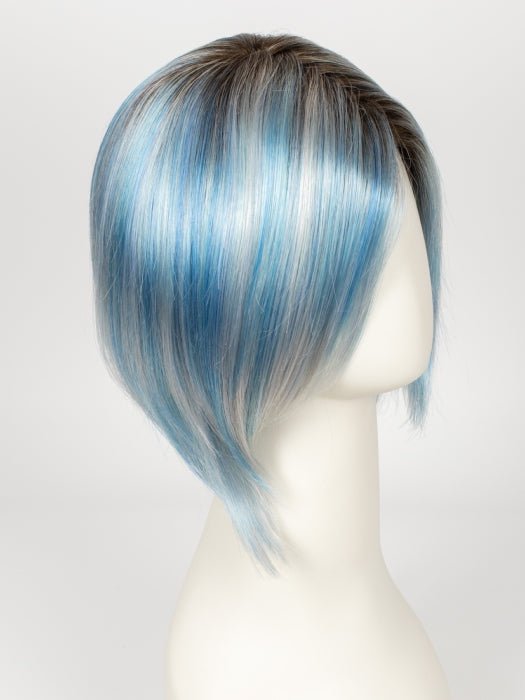 FS60/BLS6 GLACIER | Pure White with Blue Blend. Shaded with Brown