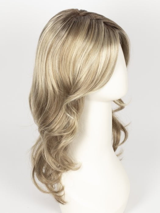 22F16S8 VENICE BLONDE | Light Ash Blonde and Light Natural Blonde Blend Shaded with Medium Brown