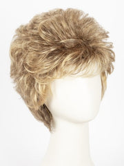 24BT18 ECLAIR | Dark Natural Gold Blonde & Light Natural Gold Blonde Blend with Light Natural Gold Blonde Tips