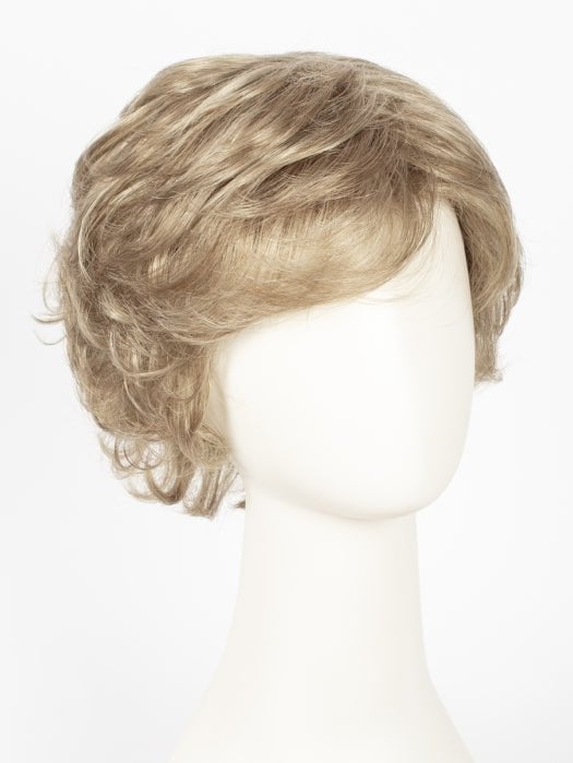 14/24 CREME SODA | Medium Natural-Ash Blonde & Light Natural Blonde Blend