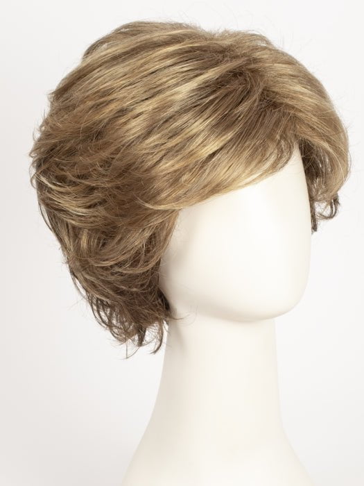 10/26TT FORTUNE COOKIE | Light Brown & Medium Red-Gold Blonde Blend with Light Brown Nape