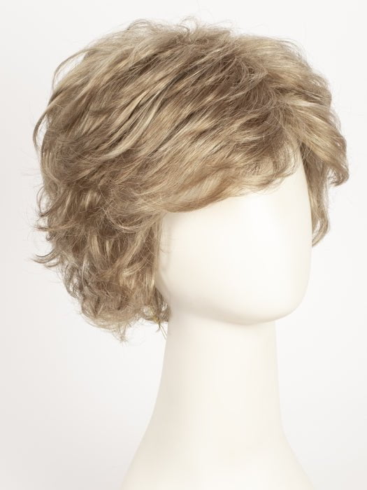 14/24 CREME SODA | Medium Natural-Ash Blonde & Light Natural Blonde Blend