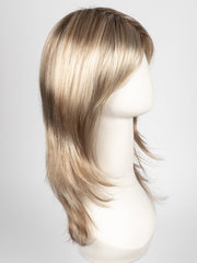 12FS12 MALIBU BLONDE | LIght Gold Brown, Light Natural Gold Blonde, Pale Natural Gold-Blonde Blend, Shaded with Light Gold Brown