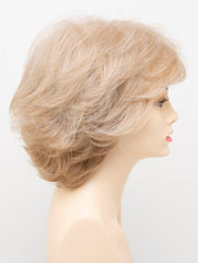 LIGHT BLONDE | 2 toned blend of Creamy Blonde with Champagne highlights