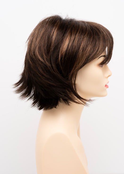 AMARETTO CREAM | Dark Brown roots with overall Medium Brown base with Honey Blonde highlights