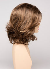 TOASTED SESAME | Medium Brown roots with overall Warm Cinnamon base and Golden Blonde highlights