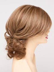 DARK BLONDE | 2 toned blend of Dark Honey Blonde with Lighter Blonde highlights