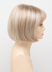 LIGHT BLONDE | 2 toned blend of Creamy Blonde with Champagne highlights