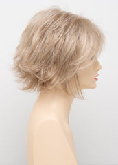 LIGHT BLONDE | 2 toned blend of Creamy Blonde with Champagne highlights