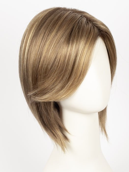 MOCHACCINO-R | Rooted Medium Warm Blonde with Chocolate Undertones and Creamy Blonde Highlights