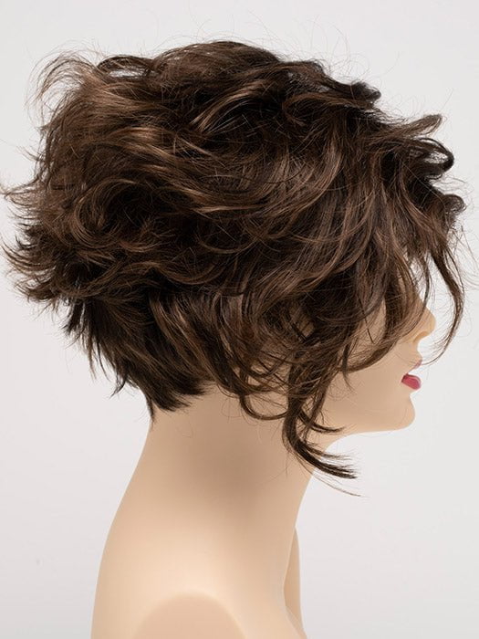 ESPRESSO | A cool, Multi-Dimensional Medium Brown with Darker Brown Roots