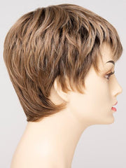 SPARKLING CHAMPAGNE | Medium Brown roots with overall Strawberry Blonde base and soft Golden Blonde highlights